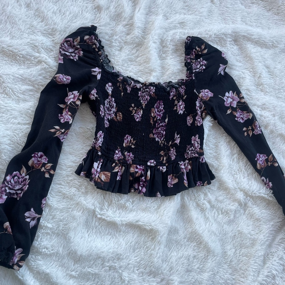 cropped long sleeve top size XS